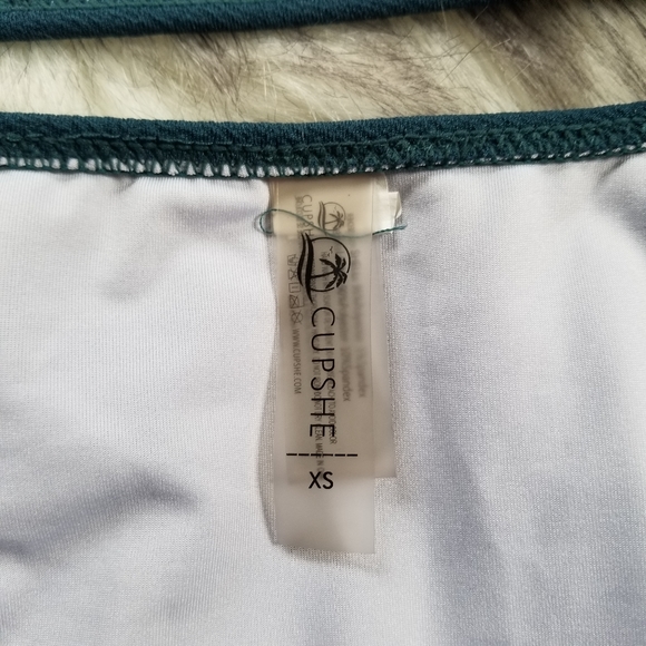 Cupshe Wavy Edge One-Shoulder Bikini - Picture 5 of 7